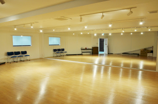 ダンススクール Tn Dance Studio