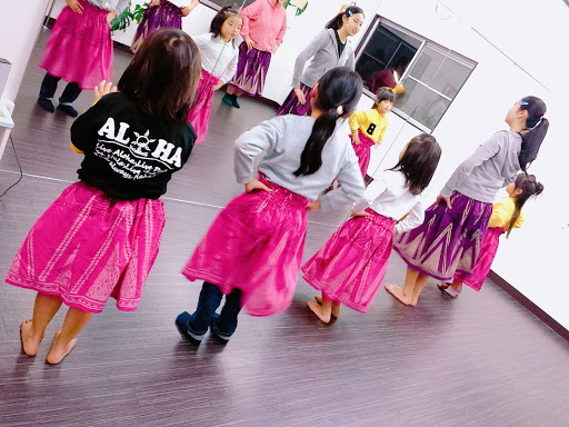 ダンススクール ハレアカラー